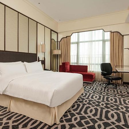 Holiday Inn Guangzhou Airport Zone Экстерьер фото
