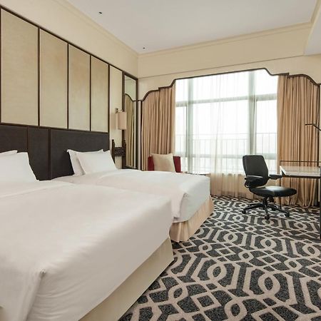 Holiday Inn Guangzhou Airport Zone Экстерьер фото