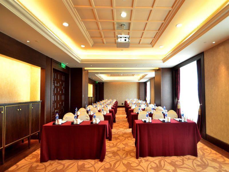 Holiday Inn Guangzhou Airport Zone Экстерьер фото
