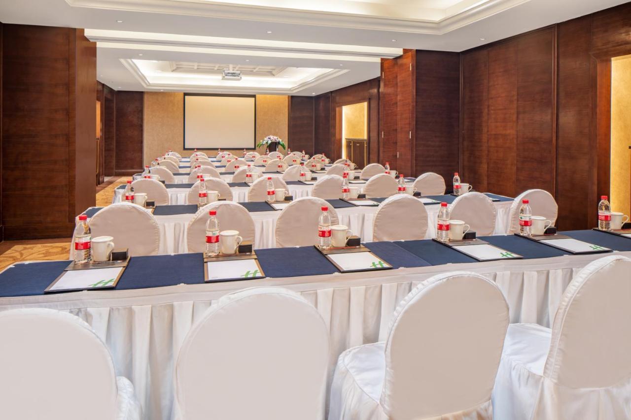 Holiday Inn Guangzhou Airport Zone Экстерьер фото